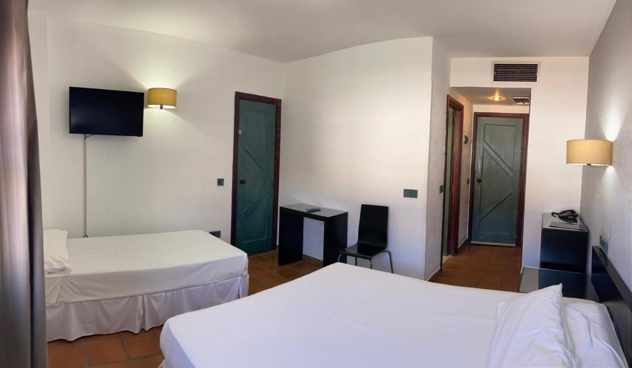 Hotel Альмагро Экстерьер фото
